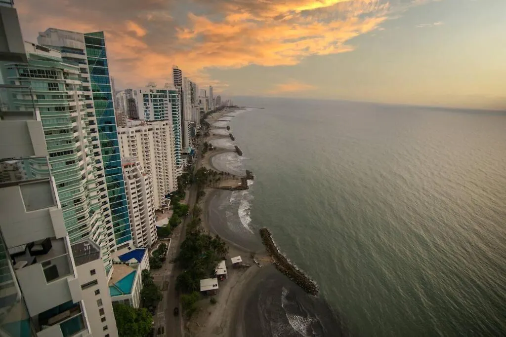 Guest Friendly 3 Bedroom Beachfront Cartagena Apartmán
