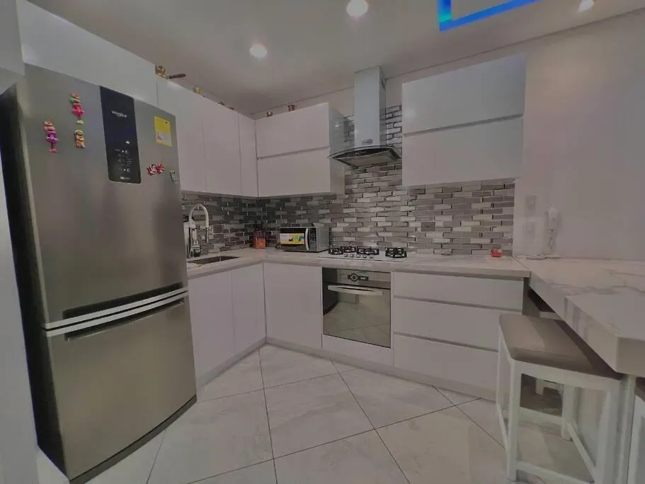 Guest Friendly 3 Bedroom Beachfront Cartagena Apartment